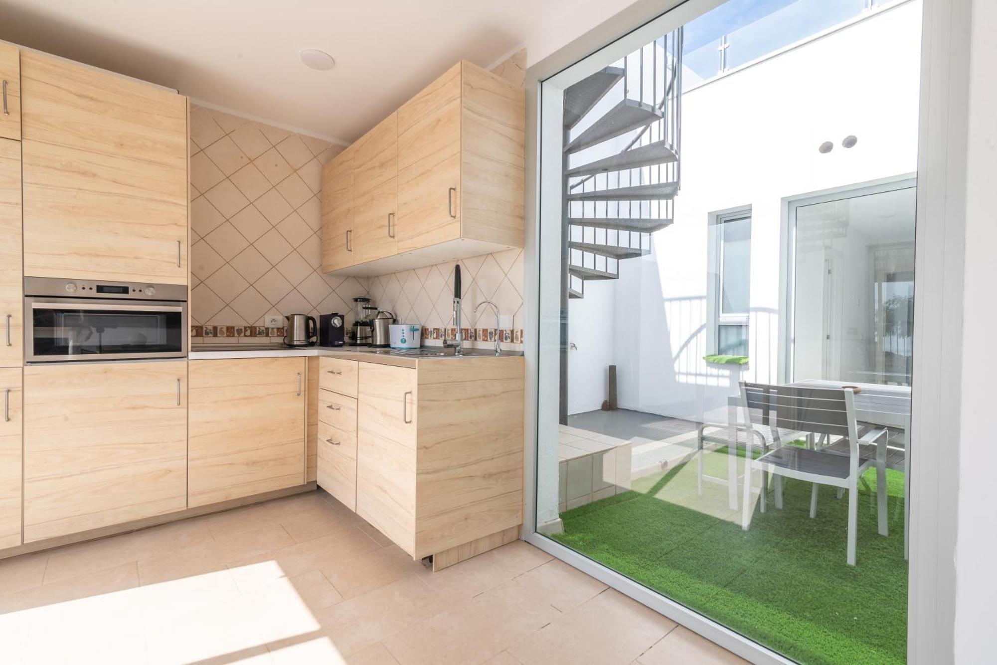 House Near The Beach W Sea View Arico Bagian luar foto