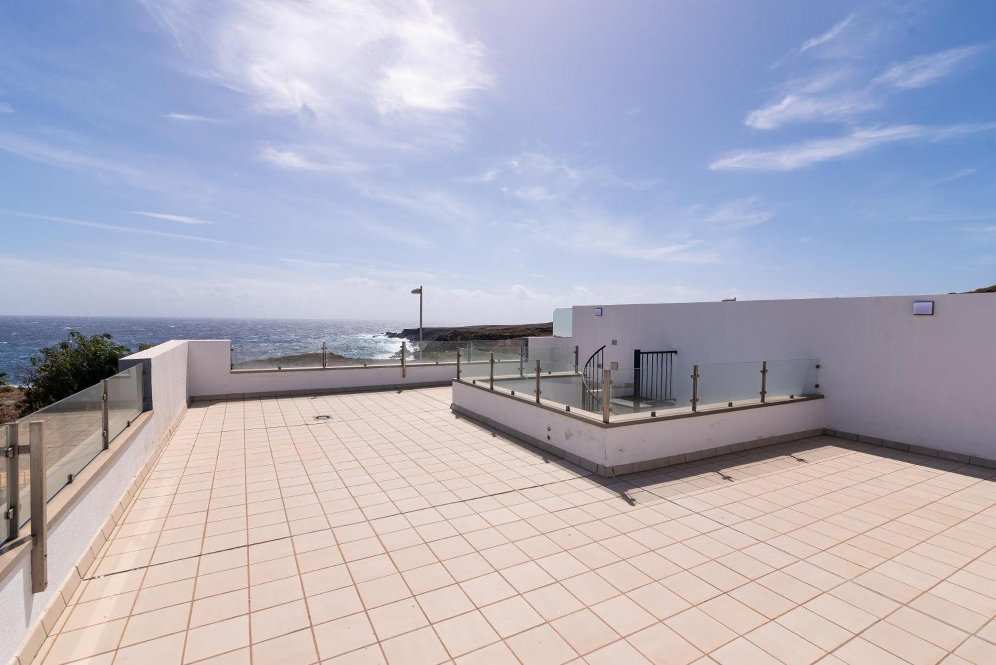 House Near The Beach W Sea View Arico Bagian luar foto